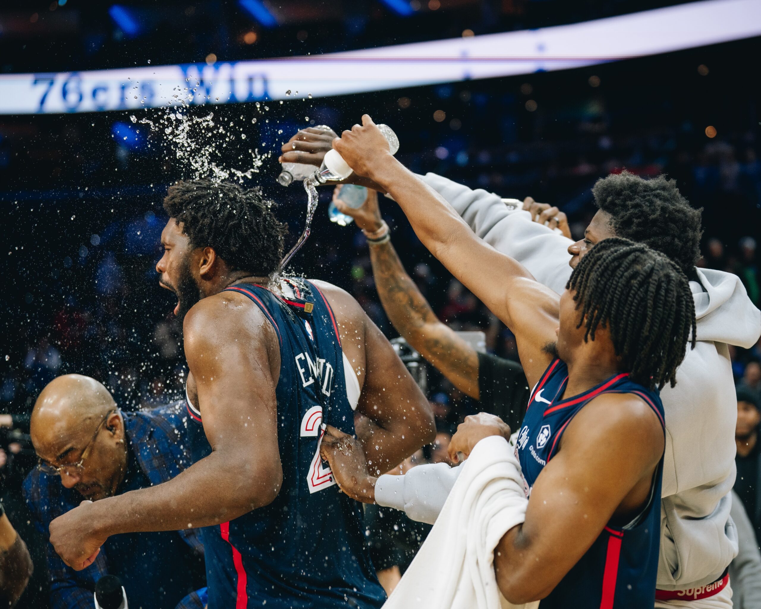 Joel Embiid Quebra Recorde De Pontua O Em Um Jogo Na Nba E Comanda