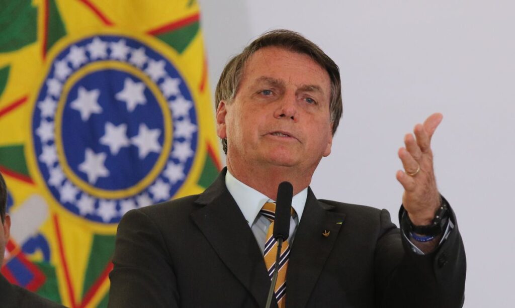 STF autoriza abertura de inquérito para investigar se Bolsonaro cometeu crime de prevaricação