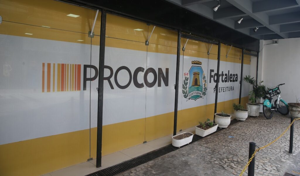 Procon Fortaleza realiza mutirão virtual para negociar dívidas; saiba como participar