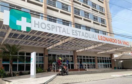 Hospital Leonardo da Vinci suspende cirurgias eletivas para acolher internações de pacientes com síndrome gripal, em Fortaleza