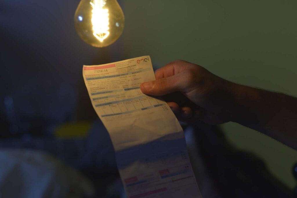 Conta de luz ficará mais barata a partir de 16 de abril; saiba mais