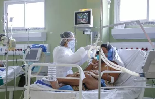 Após recorde de mortes por covid-19, médicos cearenses publicam nota cobrando ações urgentes contra a doença
