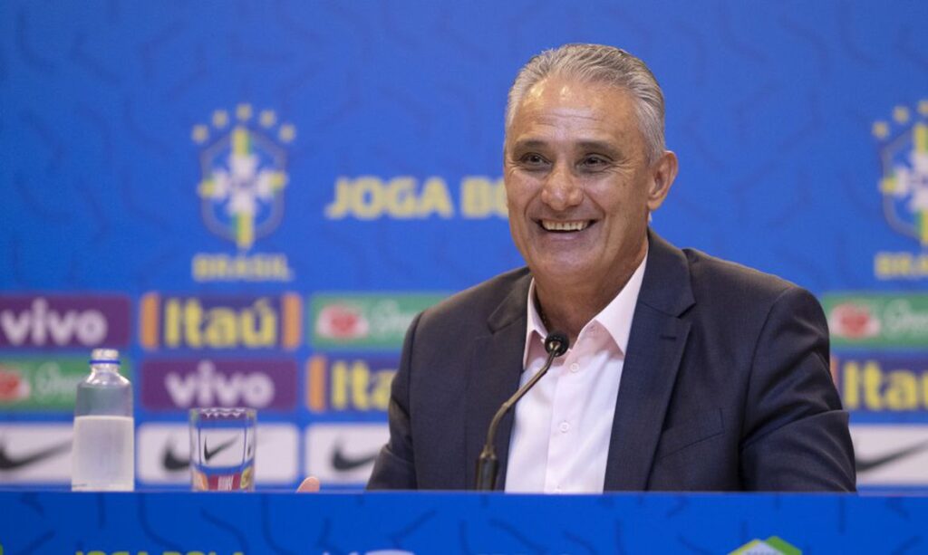 Jejum de títulos da Argentina não pesa em final com o Brasil, diz Tite