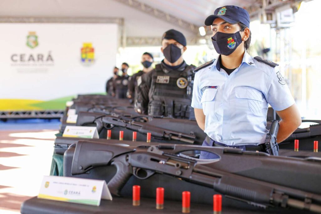 Forças de segurança do Ceará recebem 844 novas armas de fogo