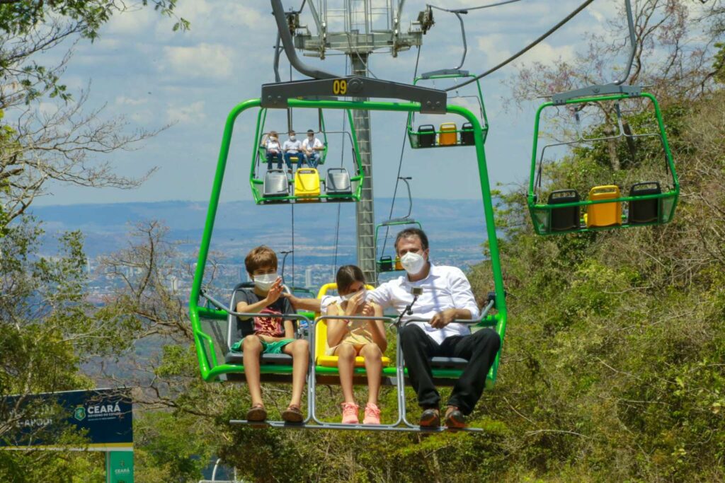 Complexo Ambiental Mirante do Caldas é inaugurado, em Barbalha