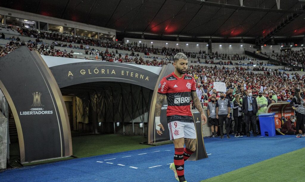 Saiba onde assistir Sporting Cristal x Flamengo, hoje (5), pela Libertadores da América