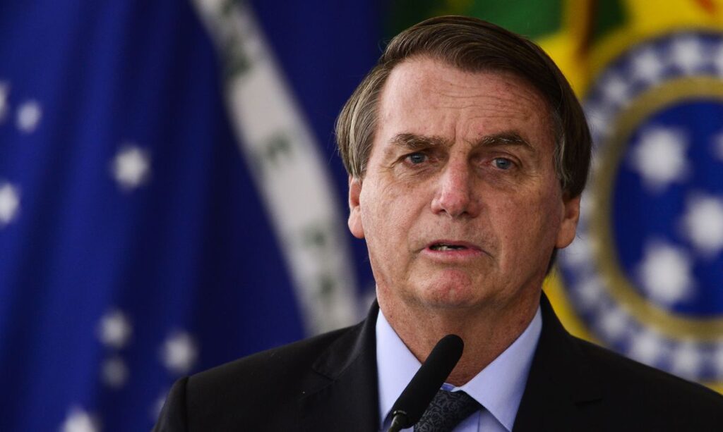 Bolsonaro anuncia retorno de brasileiro preso na Rússia para esta quarta (5)