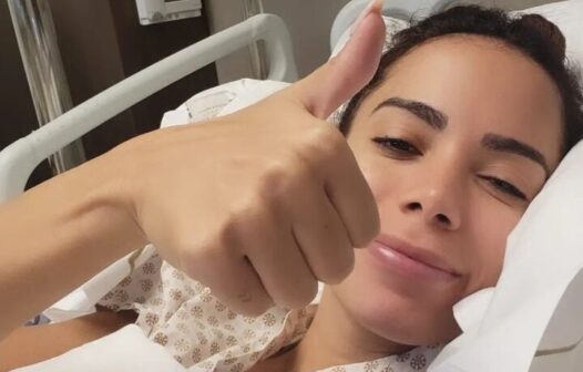 Anitta está internada em hospital de São Paulo e deve passar por cirurgia de endometriose