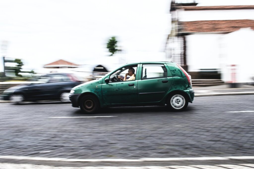 Após denúncia, motorista de app é preso em flagrante por tráfico de drogas em Fortaleza