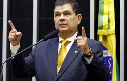 Após Evandro Leitão, Mauro Benevides também recua de pré-candidatura ao governo do Ceará