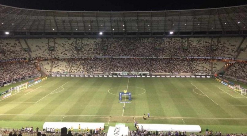 Arena Castelão sofre apagão antes de Ceará x Avaí e atrasa início do jogo em 47 minutos