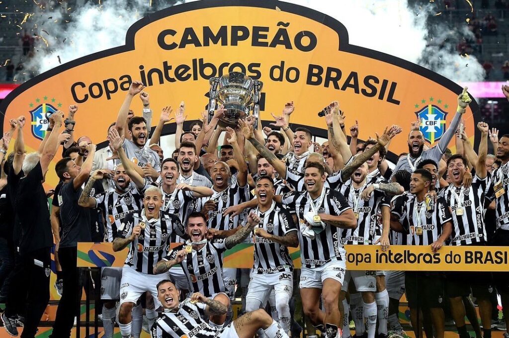 Atlético-MG conquista o título a Copa do Brasil e conclui ano mágico