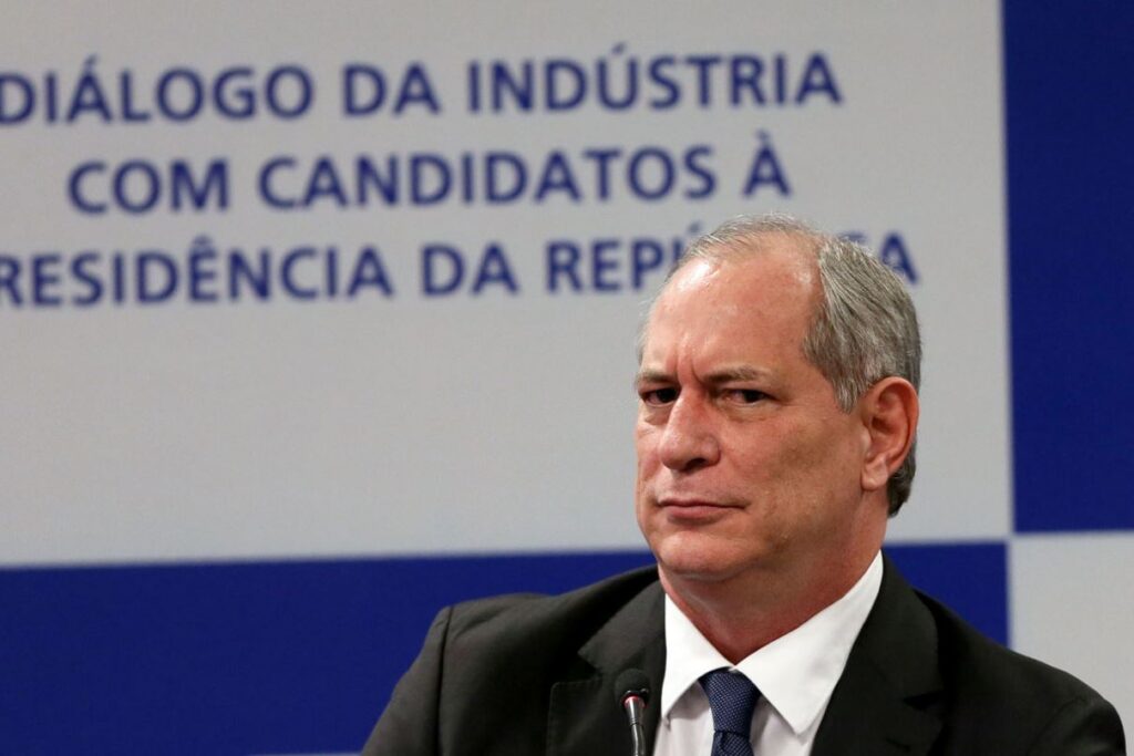 Ciro Gomes suspende pré-candidatura à Presidência após apoio do PDT à PEC dos Precatórios