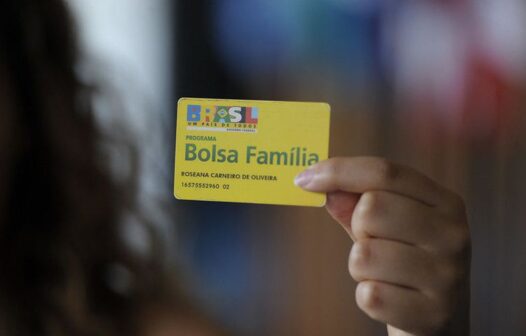 Auxílio Brasil vai pagar compensação para beneficiários do Bolsa Família