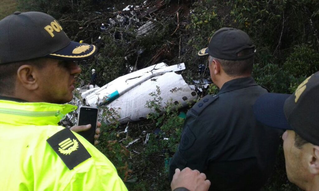 CPI do acidente da Chapecoense aprova relatório final