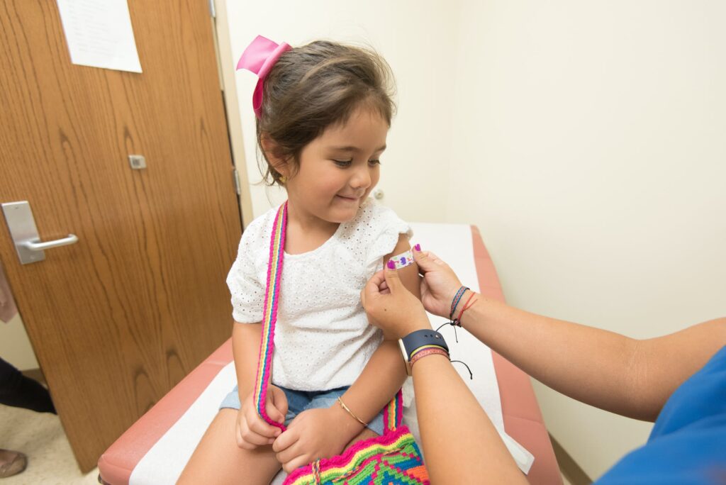 Barra Torres rebate declarações de presidente sobre vacinação infantil