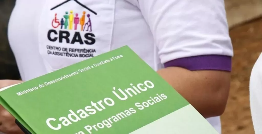 Famílias inscritas no CadÚnico ganham programa de descontos; saiba quem tem direito