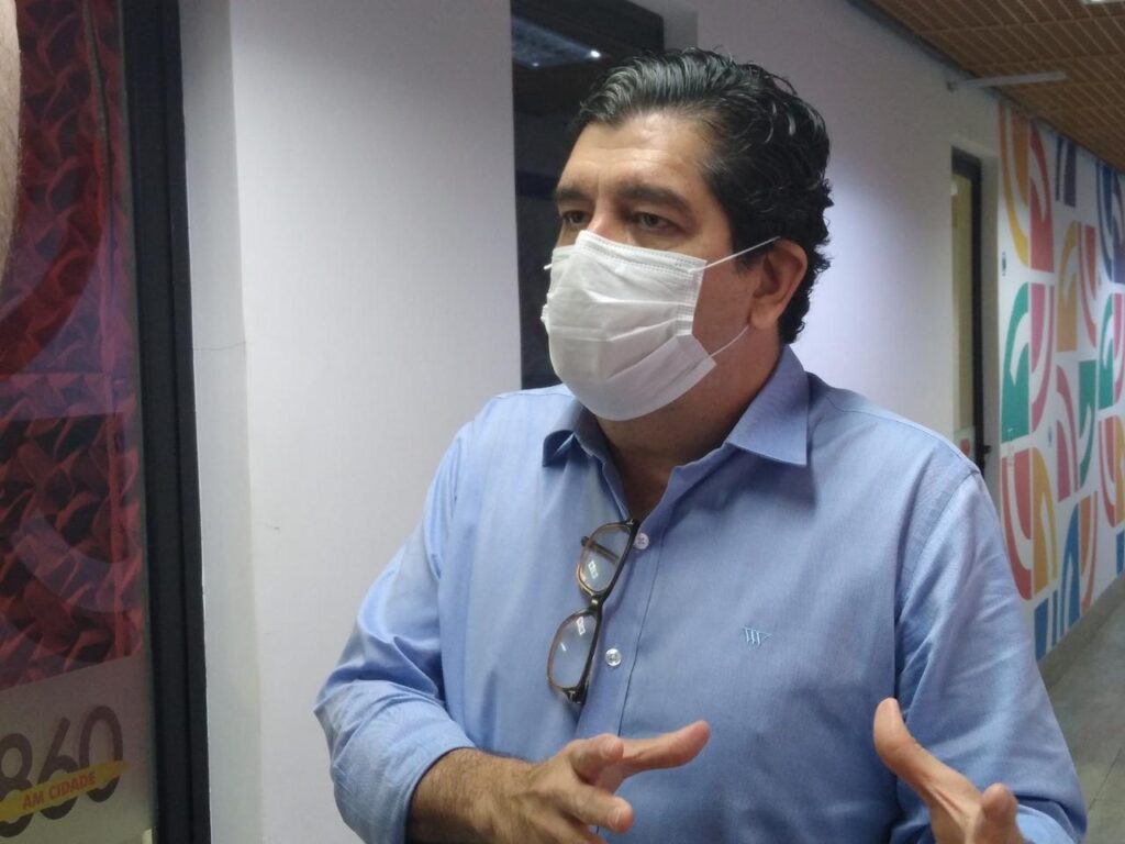 Dr. Cabeto diz que Ceará não está vivendo 2ª onda como foi previsto