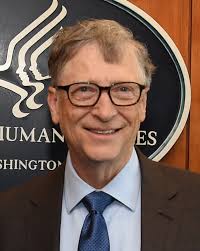 Bill Gates vai lançar livro de memórias no ano que vem