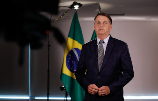 Bolsonaro deve citar ações contra Covid-19 em pronunciamento