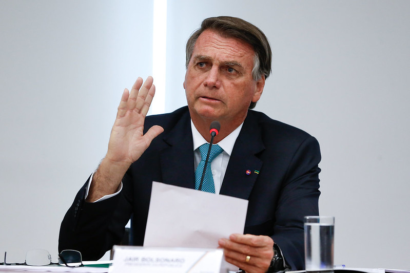 Bolsonaro vai ao STF contra quebra de sigilo de suas redes sociais