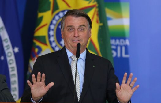 Bolsonaro: ‘Por mim, não teria Carnaval em 2022’