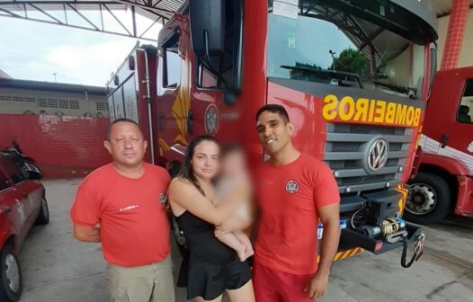 Bombeiros salvam bebê de 9 meses sofreu engasgo durante a refeição