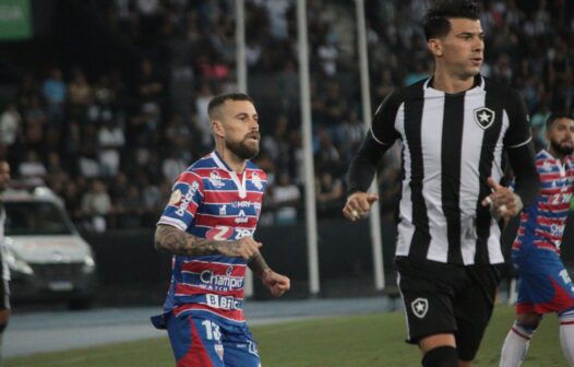 Fortaleza sofre virada do Botafogo, perde mais uma e segue na lanterna do Brasileirão