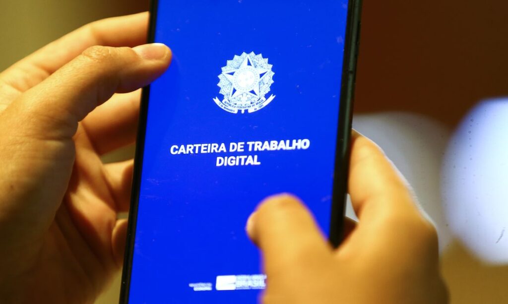 Cerca de 12 mil serviços autônomos devem ser contratados até o fim do ano no Ceará