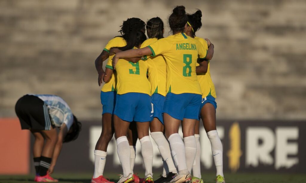 Seleção feminina derrota Argentina por 3 a 1 em amistoso disputado em Campina Grande