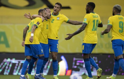 Brasil vence o Peru e mantém 100% de aproveitamento nas Eliminatórias da Copa