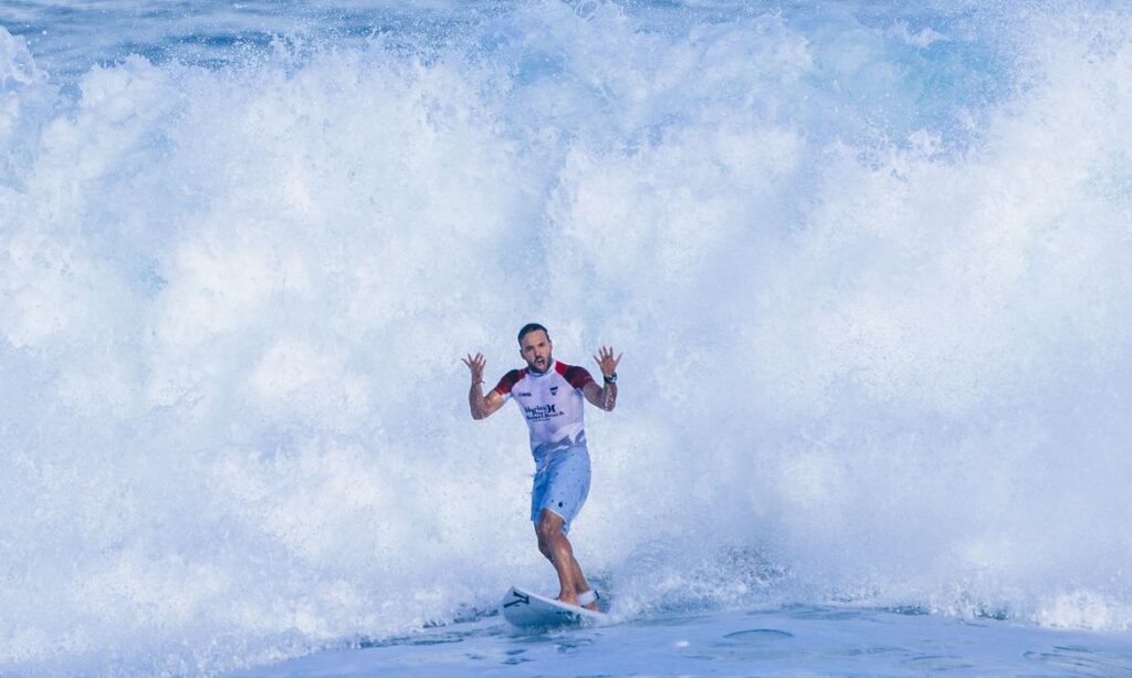 Brasil emplaca sete surfistas na 3ª fase masculina em Peniche