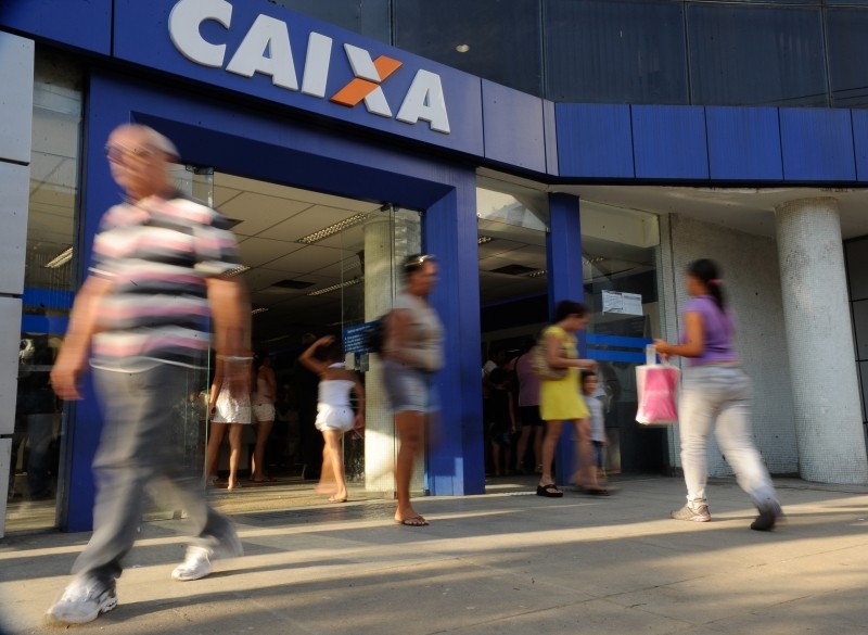 Caixa paga hoje auxílio emergencial a nascidos em outubro