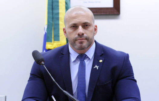 Deputado Daniel Silveira se recusa a usar tornozeleira eletrônica