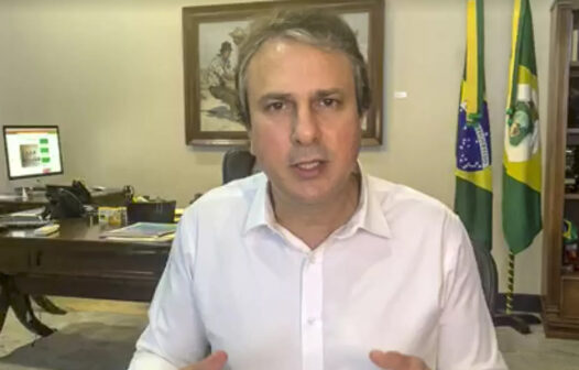 Camilo critica aglomerações e afirma que, sem a colaboração da população, retomada pode retroceder