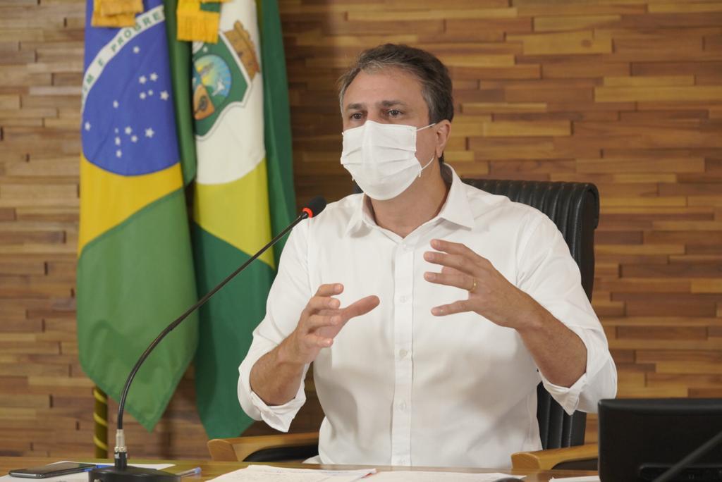 Camilo Santana não participará da visita de Jair Bolsonaro ao Ceará