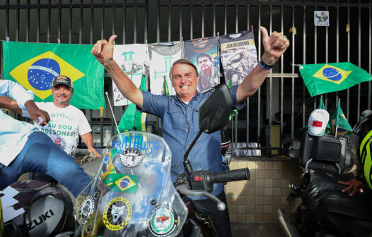 Camilo Santana e outros governadores reagem a novas críticas de Bolsonaro