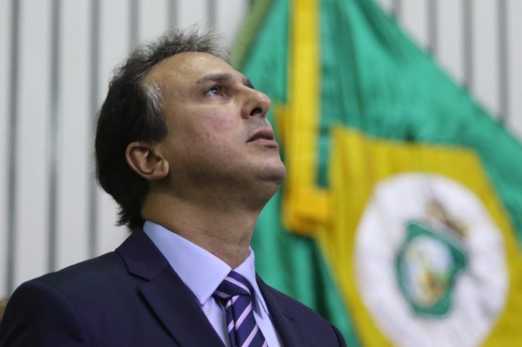 Camilo Santana é o segundo governador a renunciar ao cargo antes do fim do mandato, no Ceará