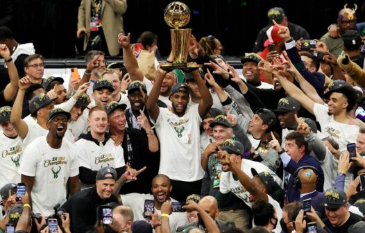 Milwaukee Bucks conquista título da NBA