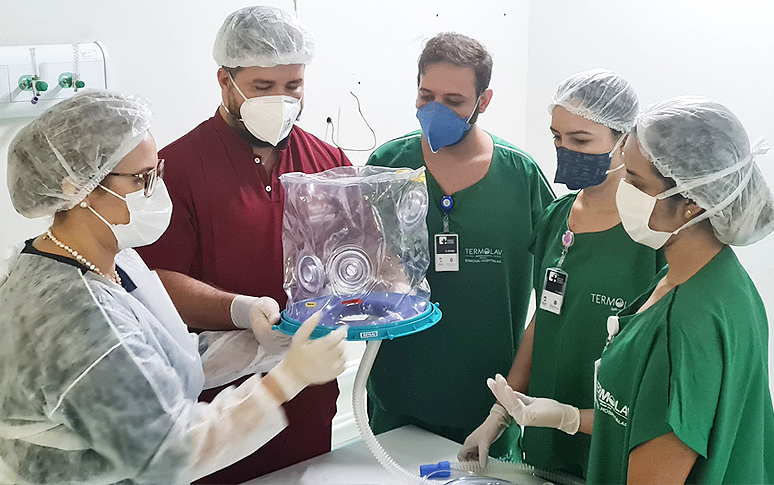 Elmo 2.0: pesquisadores do Ceará trabalham no aprimoramento do capacete de respiração assistida