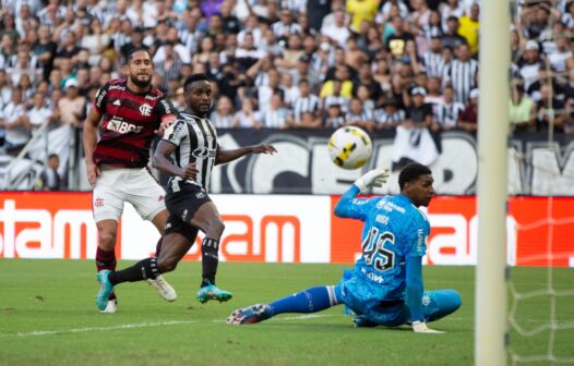 Ceará marca nos acréscimos e consegue empate com o Flamengo na Arena Castelão