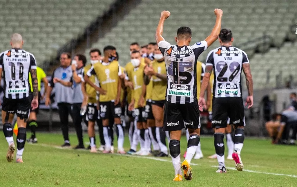 Fogos, missa e Clássico-Rei: confira a programação do aniversário de 107 anos do Ceará Sporting Club