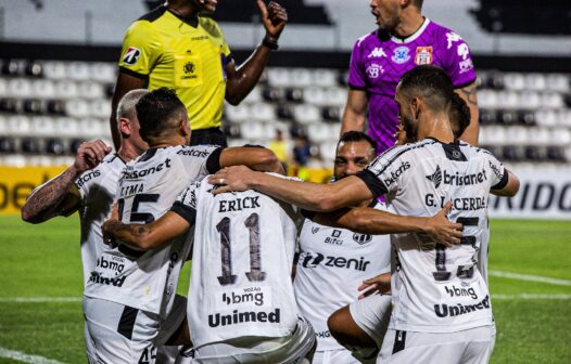 Ceará X RB Bragantino duelam agora na Arena Castelão