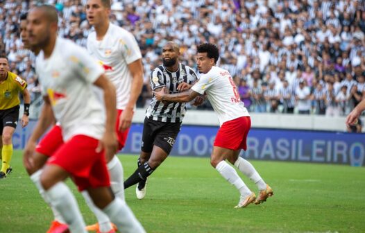 Ceará perde para o Bragantino no Castelão e amarga a segunda derrota seguida no Brasileirão