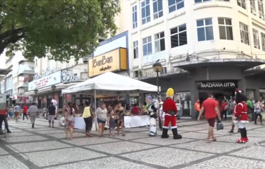 Lojas do Centro de Fortaleza vão abrir aos domingos