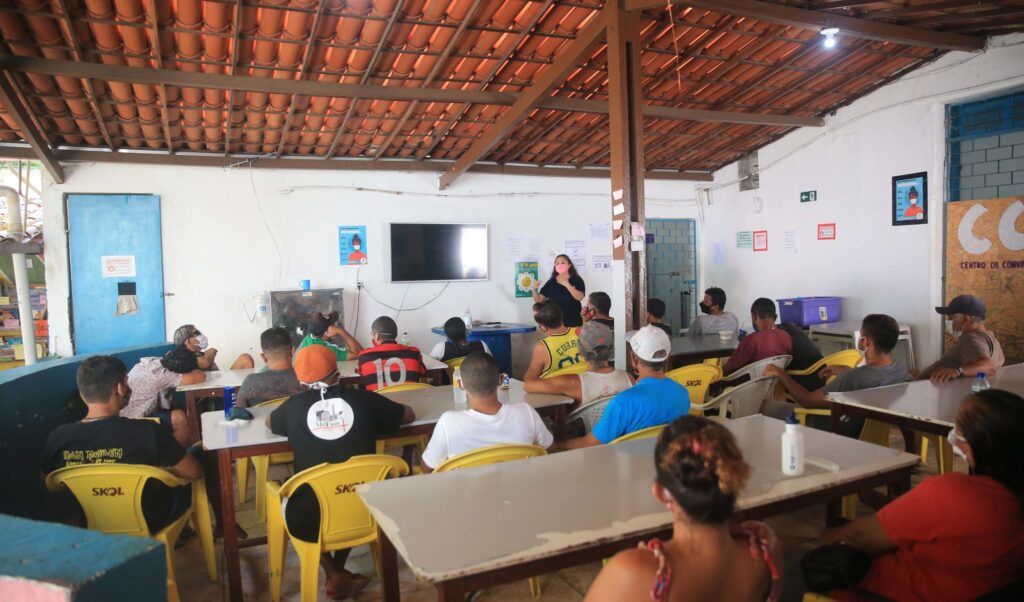 Centro de Convivência oferta cursos de qualificação profissional para pessoas em situação de rua