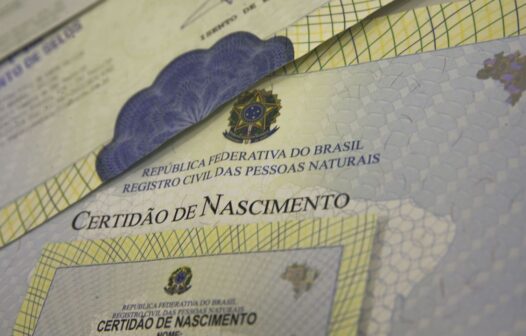 Campanha nacional ajuda a alterar certidões sem o nome do pai