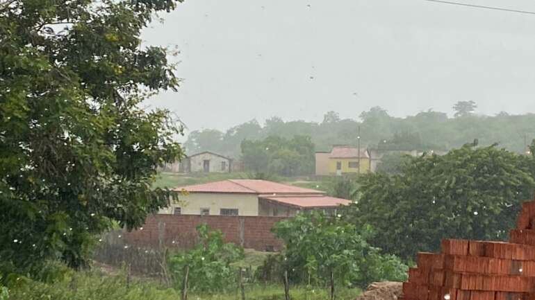 Previsão do tempo da Funceme indica tendência de chuvas em todas as regiões do Ceará até esta quarta-feira (19)