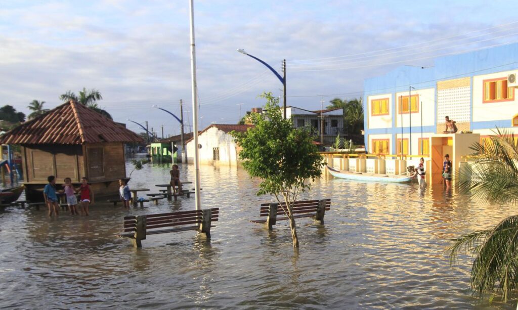 Inmet emite alerta de chuvas fortes em quatro estados do Nordeste neste fim de semana