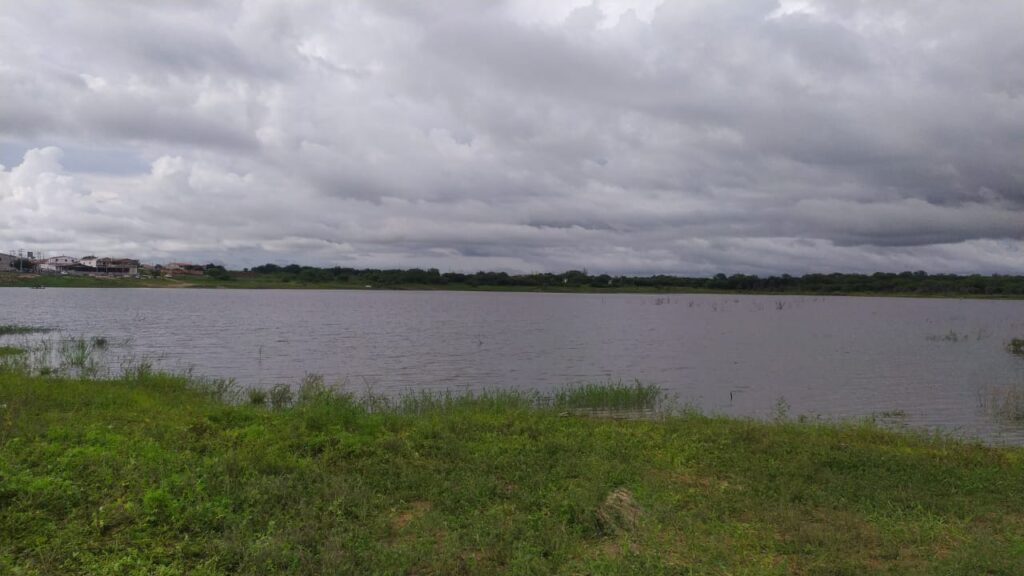 Cinco pessoas morrem afogadas em barragem de Independência